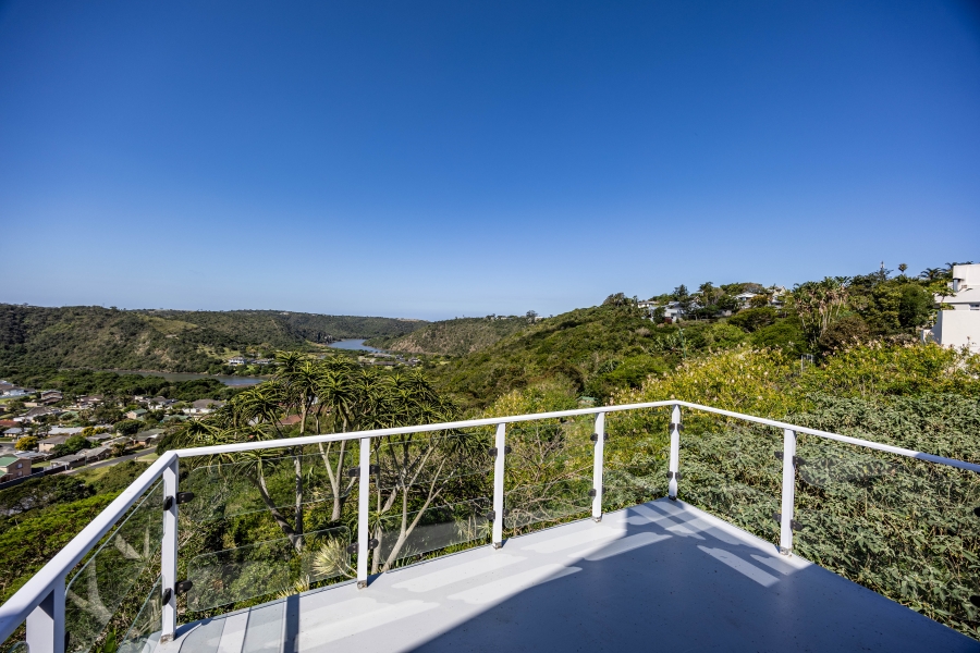 5 Bedroom Property for Sale in Gonubie North Eastern Cape